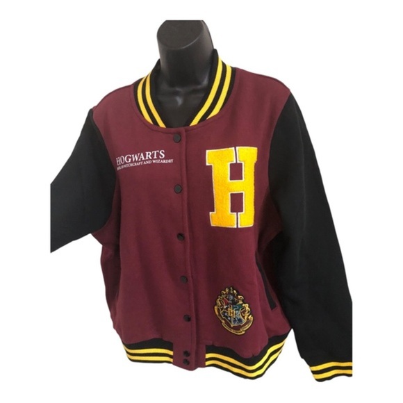 Harry Potter Hogwarts school of witchcraft and wizardry football jacket size XL - Picture 5 of 15